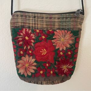 Eucalyptus Boho‎ Multicolor Flowers Plaid Crossbody Bag Handcrafted in Guatemala